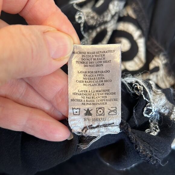 Riviera Sun sz M blk&wht batik w/ fringe & a crazy cute hem GUC - Picture 5 of 10